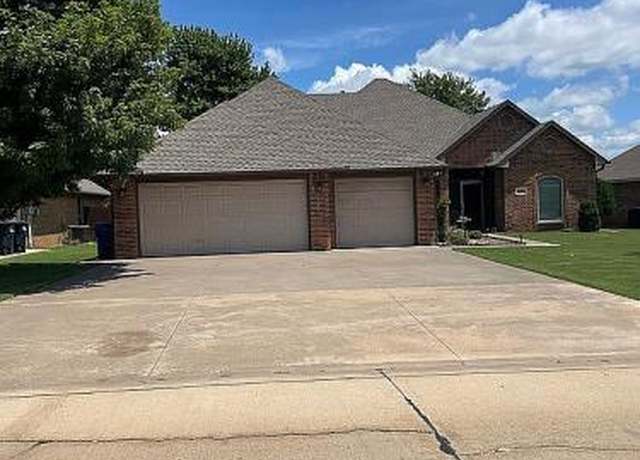 Property at 2301 Mt Vernon Rd, Enid, OK 73703, 3 beds, 2.5 baths