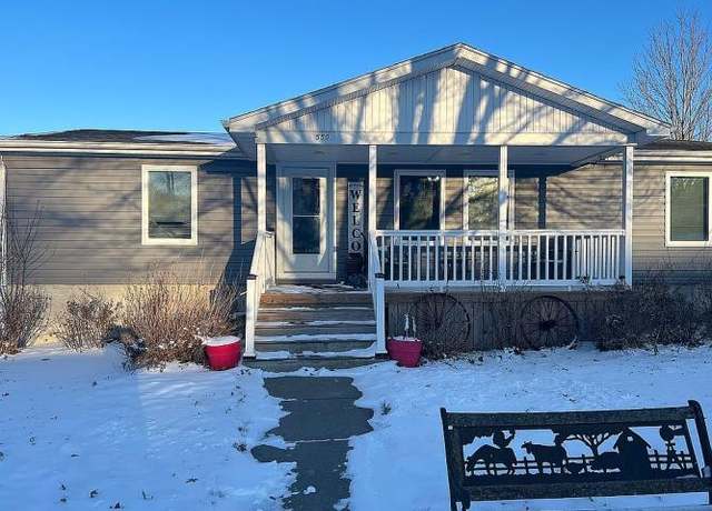 Property at 550 7th St, Adams, NE 68301, 5 beds, 3 baths