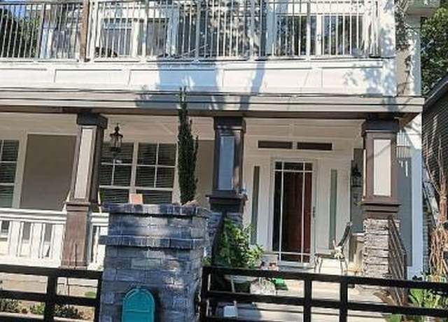Property at 2109 Chestnut Ave, Newport News, VA 23607, 4 beds, 2 baths
