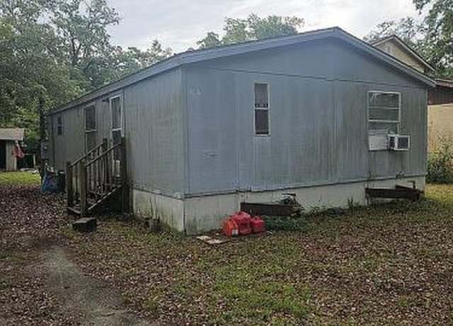Property at 744 Sheffield Ave, Panama City, FL 32401, 3 beds, 2 baths