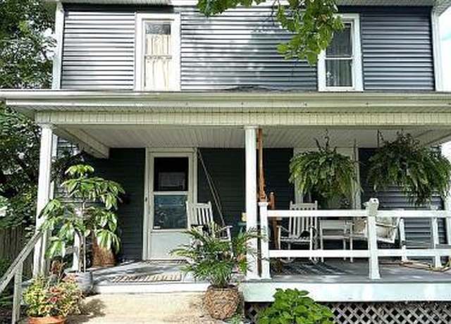 Property at 905 S 8th St, Goshen, IN 46526, 4 beds, 2 baths