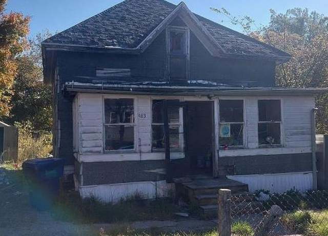 Property at 483 2nd St, Benton Harbor, MI 49022, 3 beds, 1 bath