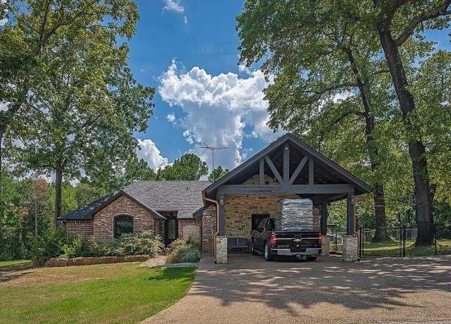 Property at 776 Big Woods Rd, Longview, TX 75605, 3 beds, 3 baths