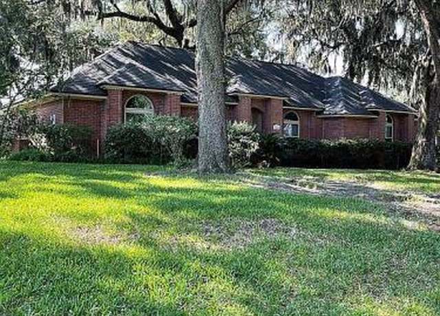 Property at 2542 Heatherly Oaks Ln, Jacksonville, FL 32226, 3 beds, 2 baths