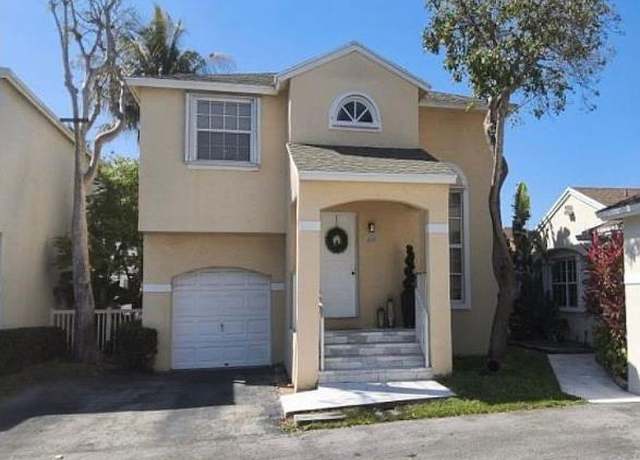 Property at 12018 NW 13th St, Pembroke Pines, FL 33026, 3 beds, 2.5 baths