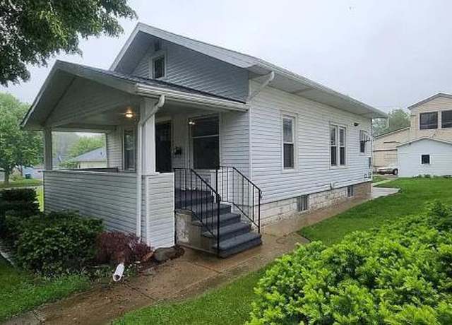 Property at 120 E High St, Kendallville, IN 46755, 2 beds, 1 bath