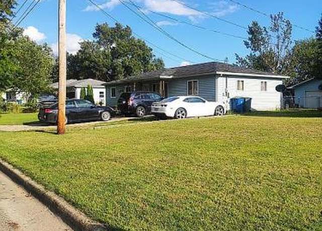 Property at 108 Pillsbury Ave, Coldwater, MI 49036, 3 beds, 2 baths