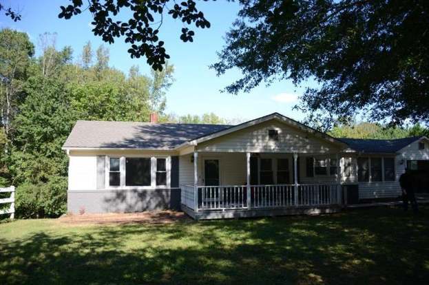 28722 >> 21 Walker Street Ext Columbus Nc 28722 3 Beds 2 Baths 28722 >> 21 Walker Street Ext Columbus Nc 28722 3 Beds 2 Baths
