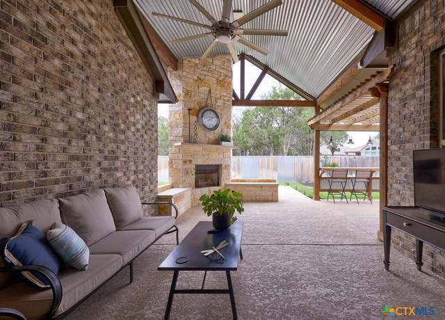Property at 599 Mission Hill Run, New Braunfels, TX 78132, 4 beds, 3 baths