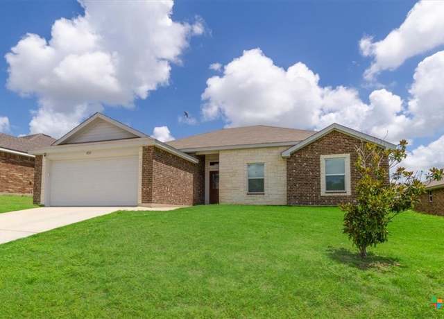 Property at 832 Paseo Del Plata, Temple, TX 76502, 4 beds, 2 baths