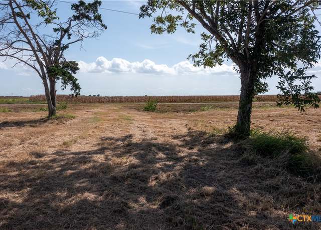 Property at 6161 County Road 324, Edna, TX 77957