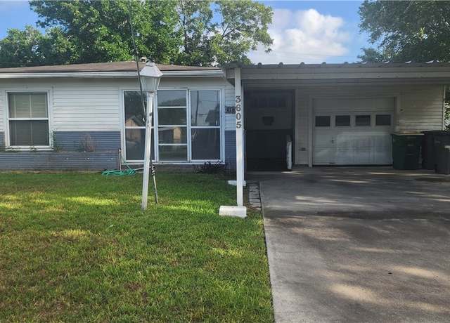 Property at 3605 Oaklawn St, Victoria, TX 77901, 3 beds, 2 baths