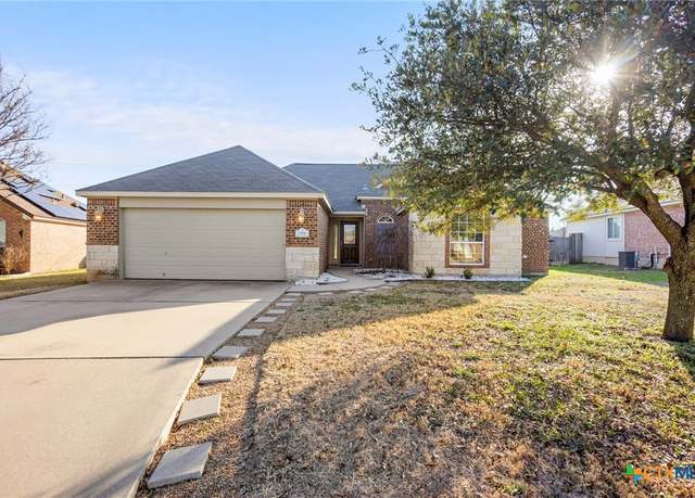 Property at 7531 Amber Meadow Loop, Temple, TX 76502, 3 beds, 2 baths