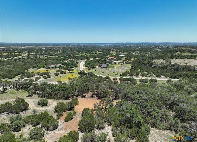 Property at 426 Coneflower Dr, Spring Branch, TX 78070