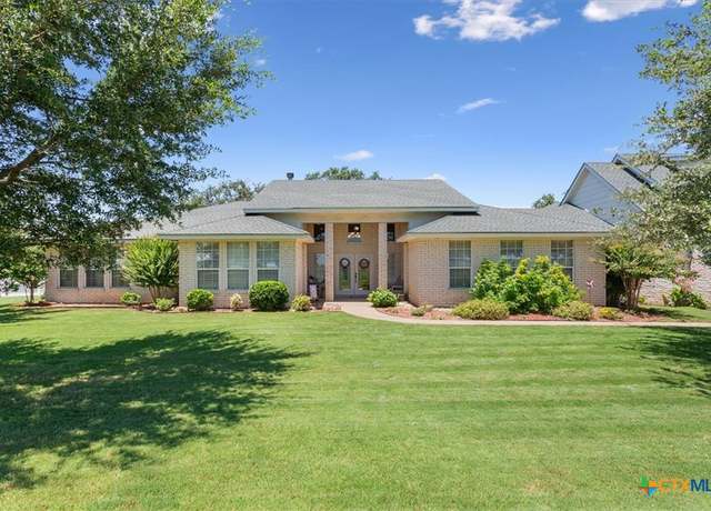 Property at 257 Windmill Hl, Salado, TX 76571, 4 beds, 4 baths