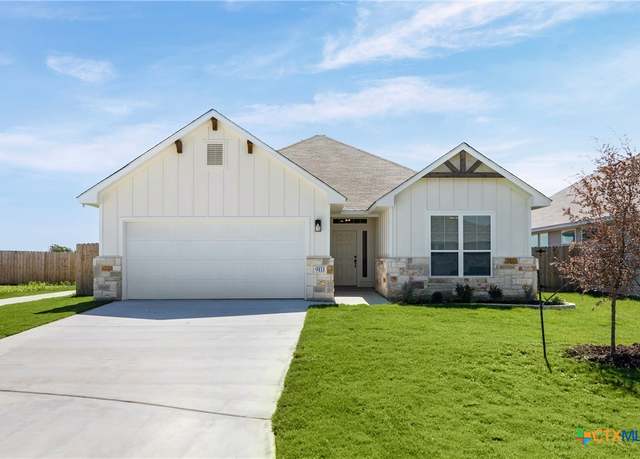Property at 9111 Littlefield Dr, Temple, TX 76502, 3 beds, 2 baths