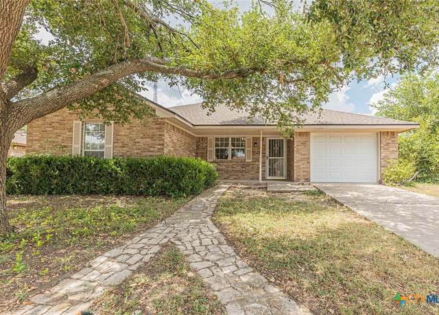 Property at 610 Rogers St, Temple, TX 76504, 3 beds, 2 baths