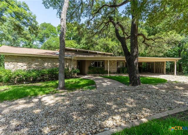 Property at 2418 Marlandwood Rd, Temple, TX 76502, 3 beds, 2 baths