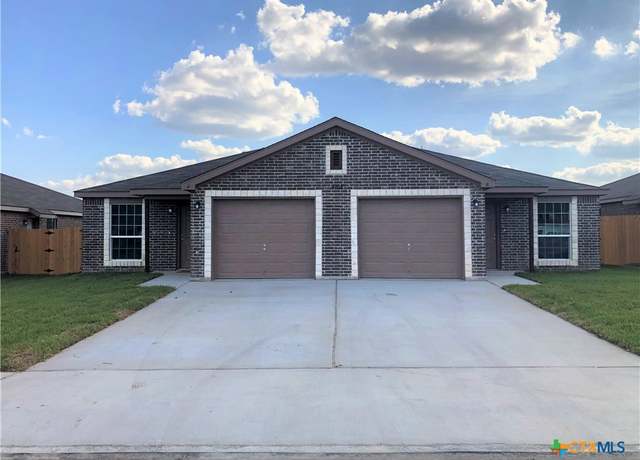 Property at 5708 Lariat Ct, Killeen, TX 76543, 6 beds, 4 baths
