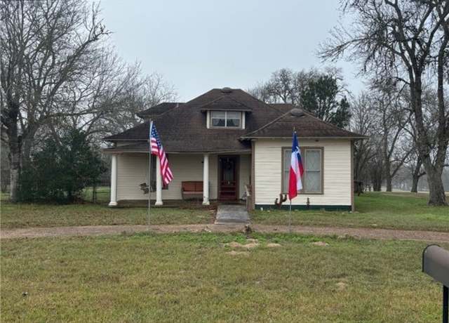 Property at 104 Tozik St, Yoakum, TX 77995, 3 beds, 2 baths
