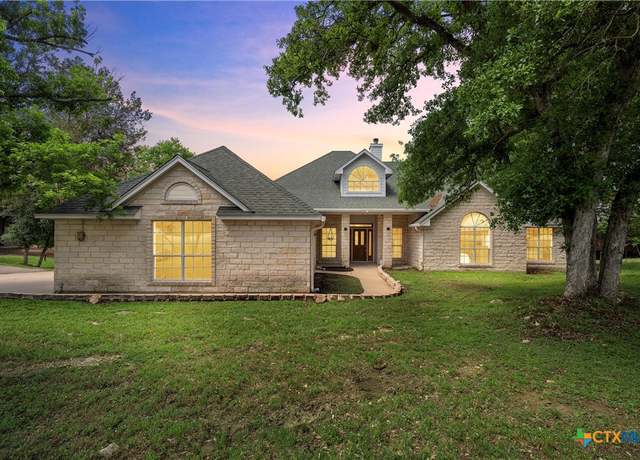 Property at 5008 Lakeaire Cir, Temple, TX 76502, 3 beds, 2.5 baths
