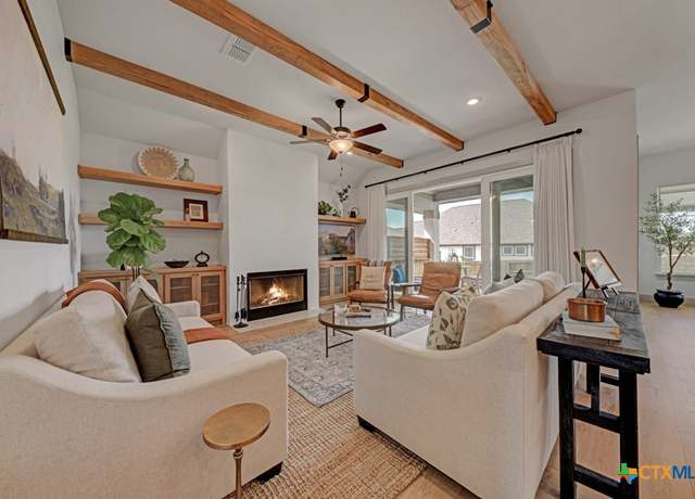 Property at 747 Hidden View St, New Braunfels, TX 78130, 4 beds, 2 baths