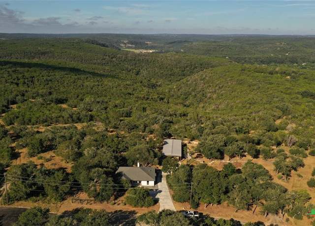 Property at 4414 Summit Hurst, New Braunfels, TX 78132, 3 beds, 2 baths