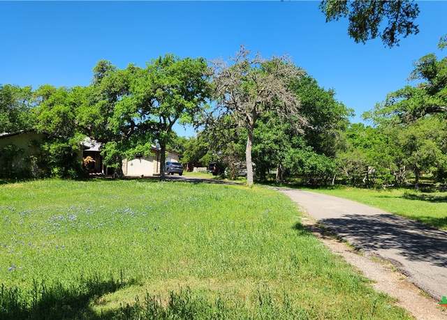Property at 120 Pioneer Trl, San Marcos, TX 78666, 3 beds, 2 baths