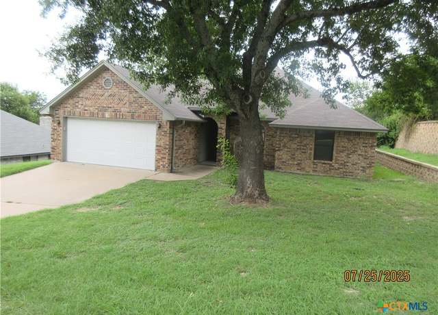 Property at 131 Wind Ridge Dr, Harker Heights, TX 76548, 4 beds, 2 baths
