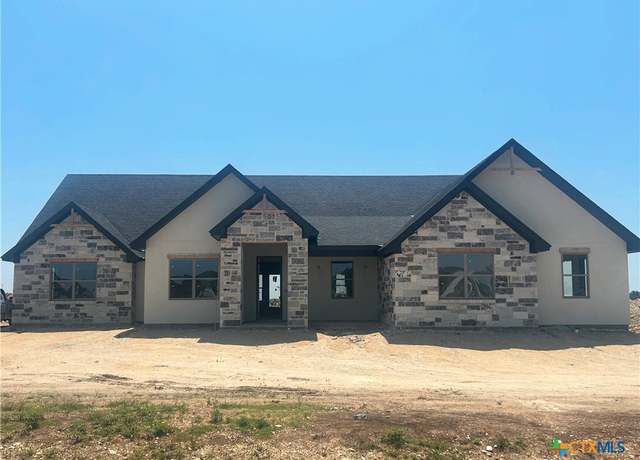 Property at 11061 Eagle Walk Blvd, Salado, TX 76571, 4 beds, 3.5 baths