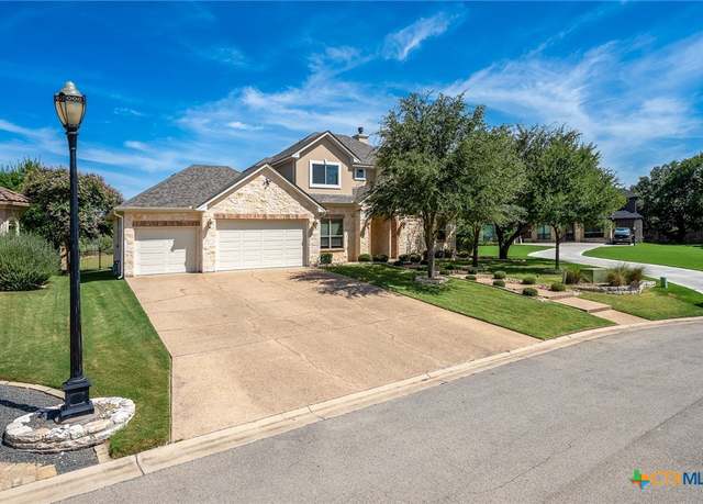Property at 6735 Misty Creek Ln, Temple, TX 76502, 5 beds, 4 baths