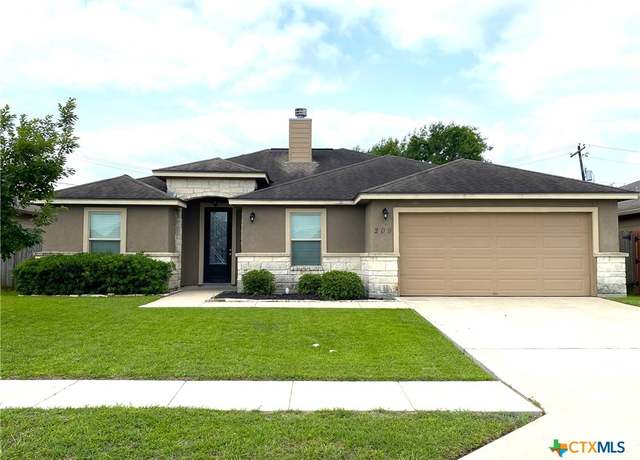 Property at 209 Secretariat Dr, Victoria, TX 77901, 4 beds, 2 baths