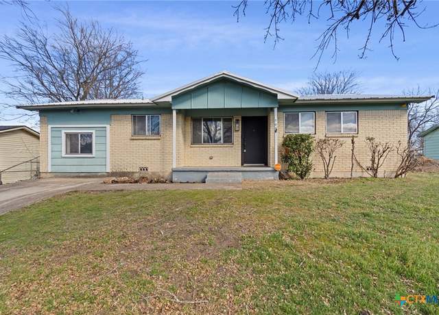 Property at 703 S 13th St, Copperas Cove, TX 76522, 3 beds, 1.5 baths