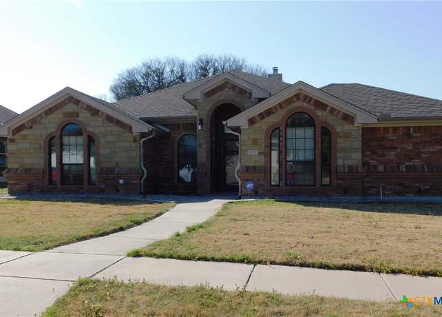 Property at 6102 Tanzanite Dr, Killeen, TX 76542, 4 beds, 2.5 baths