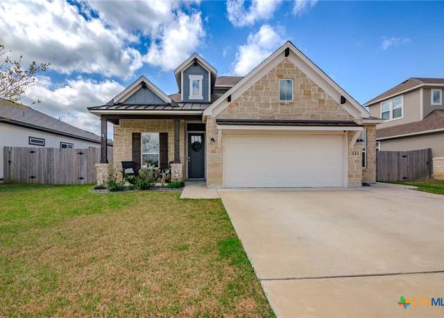 Property at 111 Dripping Spg, Victoria, TX 77904, 4 beds, 3 baths