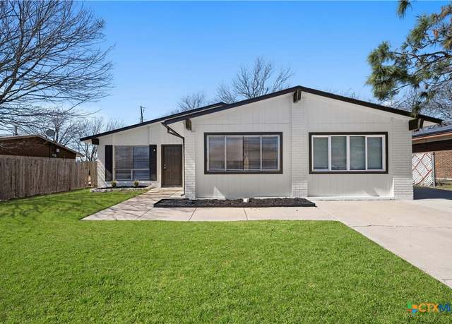 Property at 2301 Malakoff St, Killeen, TX 76541, 4 beds, 1.5 baths