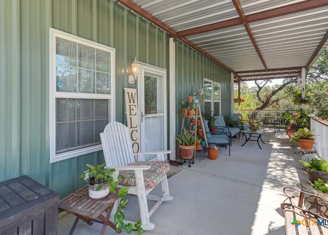 Property at 162 Canyon Creek Rd, Canyon Lake, TX 78133, 2 beds, 2 baths