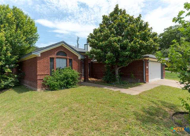 Property at 309 W Blancas Dr, Copperas Cove, TX 76522, 2 beds, 2 baths