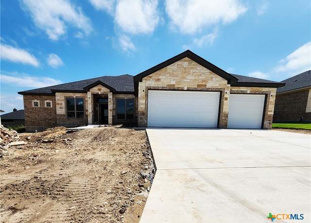 Property at 5426 Espiritu Santo, Belton, TX 76513, 4 beds, 2.5 baths