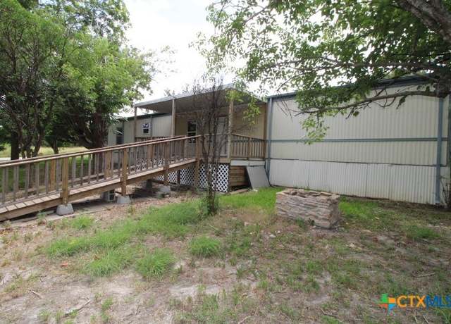 Property at 1341 King Country Rd, Gatesville, TX 76528, 3 beds, 2 baths