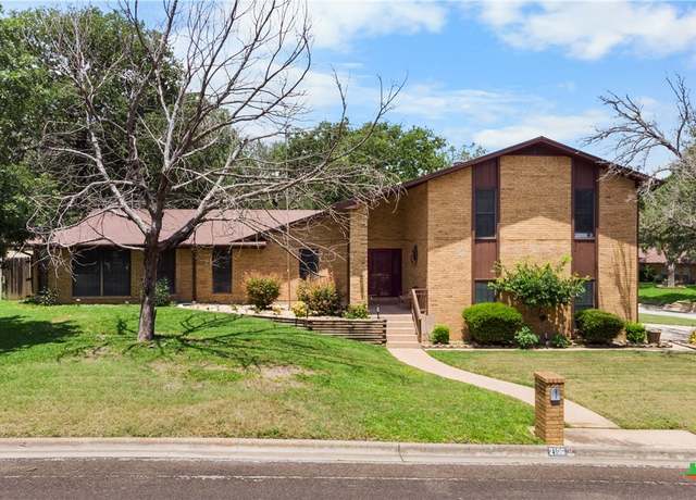 Property at 2106 Antelope Trl, Harker Heights, TX 76548, 5 beds, 3.5 baths
