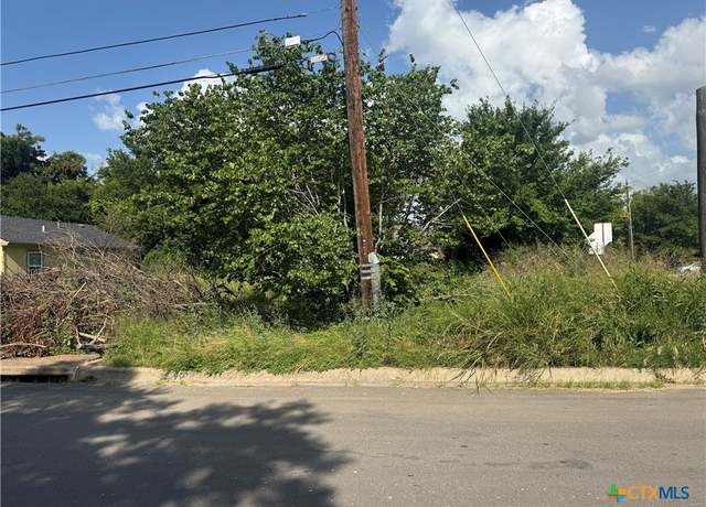 Property at 1219 S 24th St, Temple, TX 76501