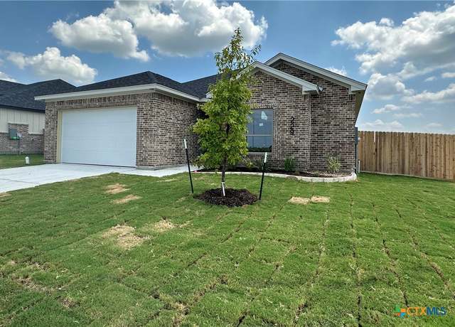 Property at 229 Desert Holly Dr, Temple, TX 76502, 3 beds, 2 baths