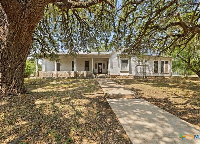 Property at 3525 W Fm 150, Kyle, TX 78640, 3 beds, 2 baths