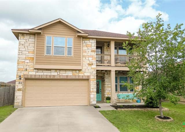 Property at 102 Cobble Stone Ct, Victoria, TX 77904, 5 beds, 3.5 baths