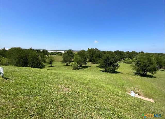 Property at 1700 Tanner Loop, Taylor, TX 76574