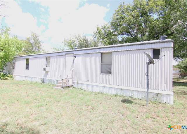 Property at 214 W Beeline Ln, Harker Heights, TX 76548, 3 beds, 2 baths