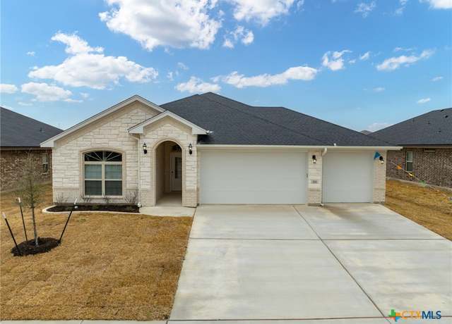 Property at 511 Roy Cordell St, Killeen, TX 76542, 4 beds, 3 baths