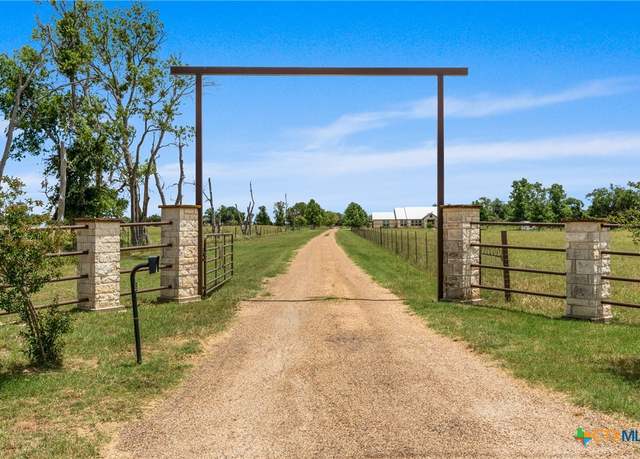 Property at 6715 Water Supply Rd, Temple, TX 76502, 3 beds, 2.5 baths