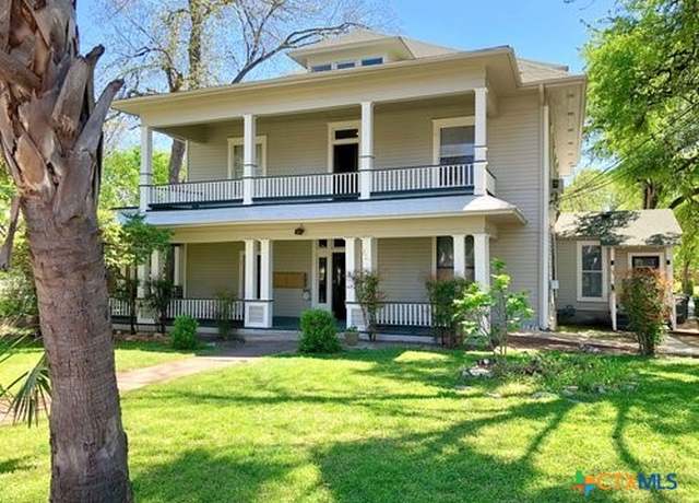 Property at 527 W San Antonio St, San Marcos, TX 78666, 13 beds, 11 baths